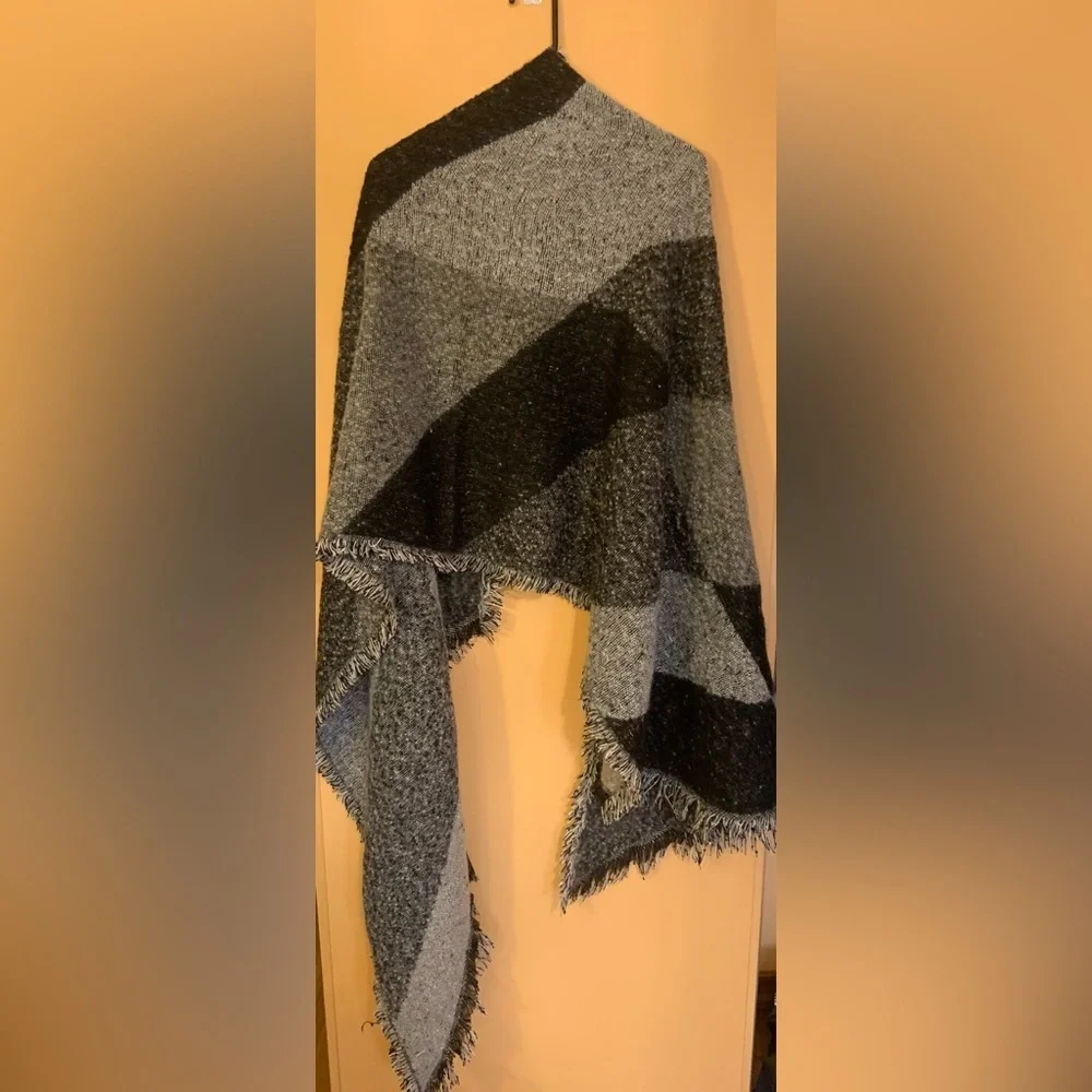 Women's Oversized Soft Warm Wool Blend Plaid Color Block Scarf Wrap